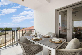 Bonaire Beach Apartment 6 with shared pool and diving facilities
